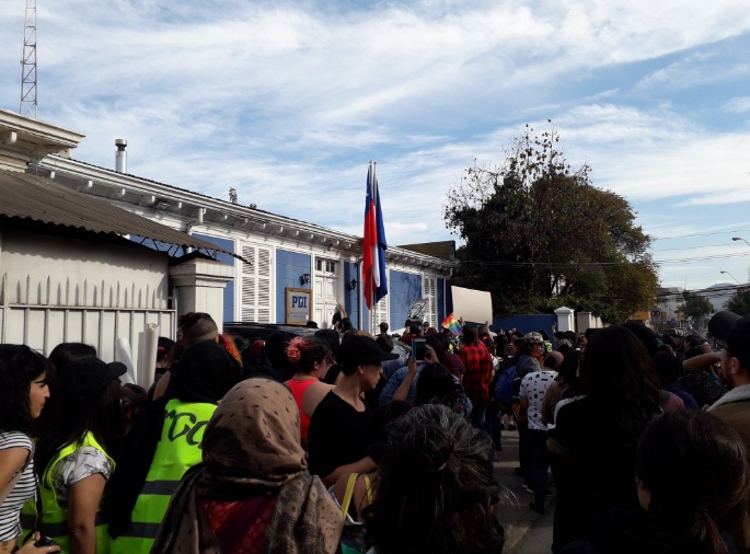 Toma de Fiscalía de Quillota en demanda de justicia por Nicole Saavedra terminó con 15 detenidos