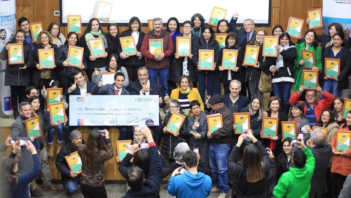 Almaceneros se certifican para operar digitalmente sus negocios en el Maule