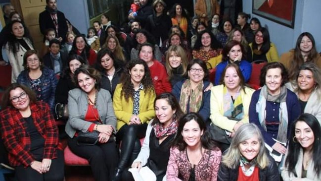 Mujeres de oposición lanzaron agrupación para enfrentar unidas las elecciones en el Maule