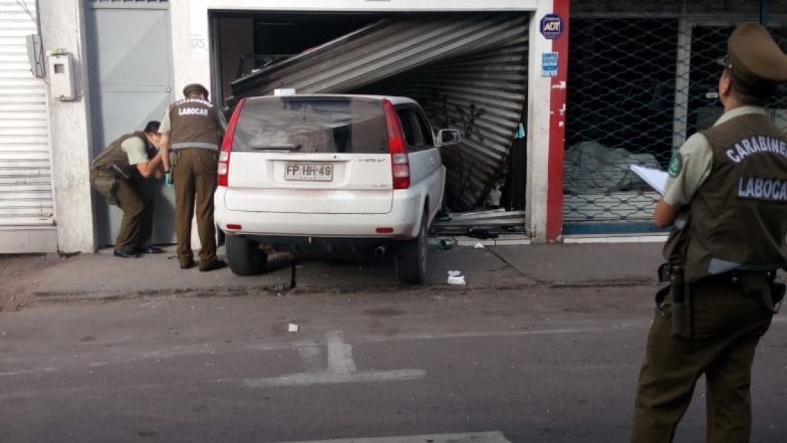 Cinco personas fueron detenidas en Iquique tras asalto a una tienda