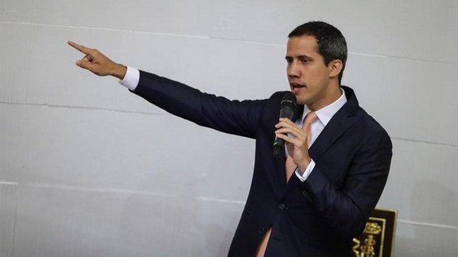 Guaidó: Maduro no tiene control de las Fuerzas Armadas