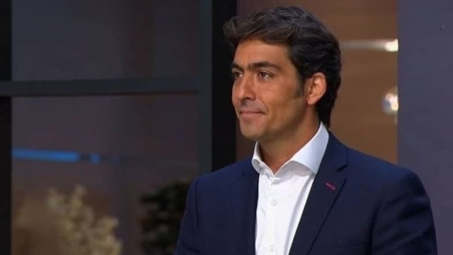 Chris Carpentier le respondió a Ignacio Román: 