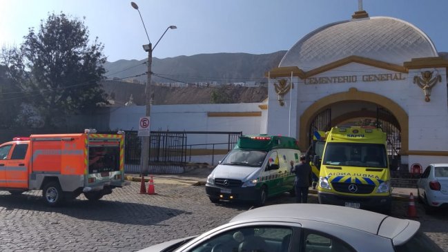 Compañeros rescataron desde un nicho a trabajador del Cementerio Municipal de Antofagasta
