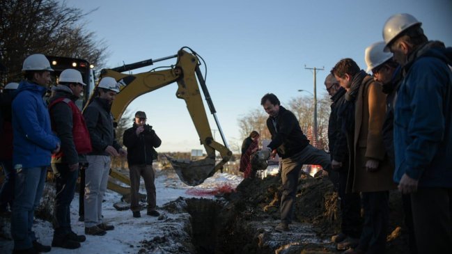 Comienza instalación de tuberías para llevar agua potable a sectores rurales de Punta Arenas