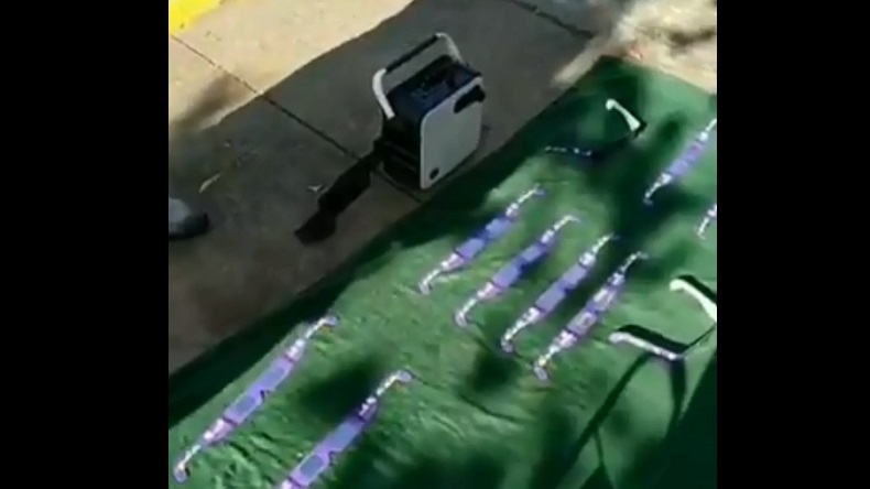 El ingenio del chileno: Vendedor de lentes para el eclipse es furor por poner 