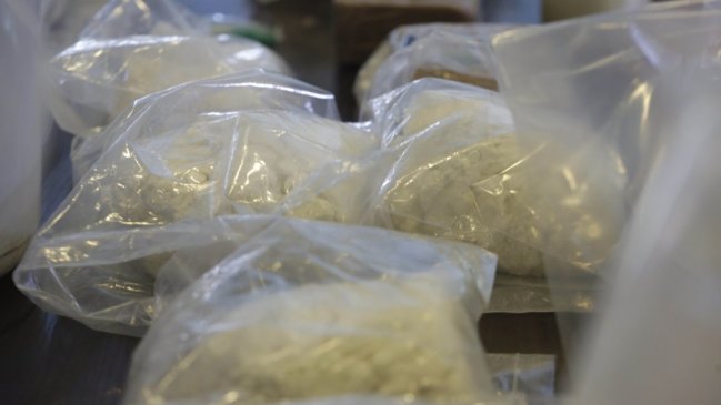 Senegal: Incautan 798 kilos de cocaína oculta en autos provenientes de Brasil