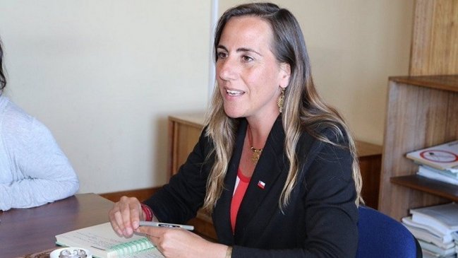 Los Lagos: Denuncian presunto secuestro de funcionaria en seremía de Cultura