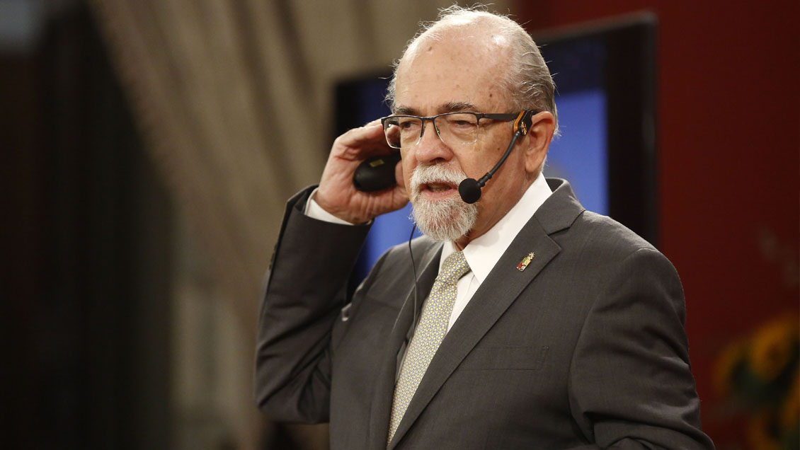 José Maza, nominado al premio Chileno del Año