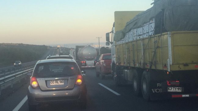 Post eclipse: Taco kilométrico marca retorno por la Ruta 5 Norte