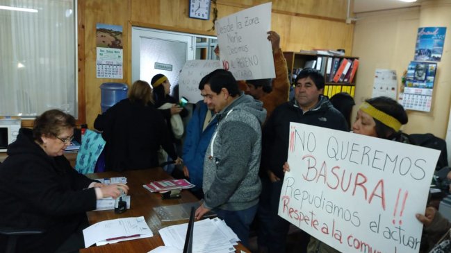 Comunidades se oponen a probable relleno sanitario en Ancud