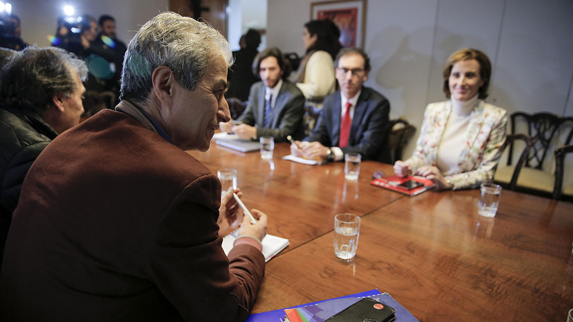 Mineduc ofrece bono a profesores diferenciales y deja fuera a educación parvularia