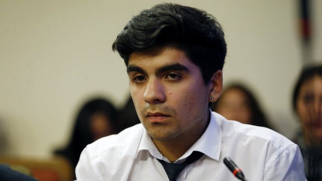 Presidente de Instituto Nacional generó polémica al compartir historia en Instagram