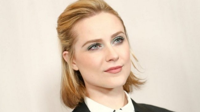 Evan Rachel Wood critica comportamiento de personaje de 