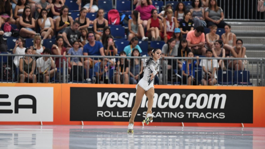 Iquiqueña quedó entre las 10 mejores del mundo en patinaje artístico