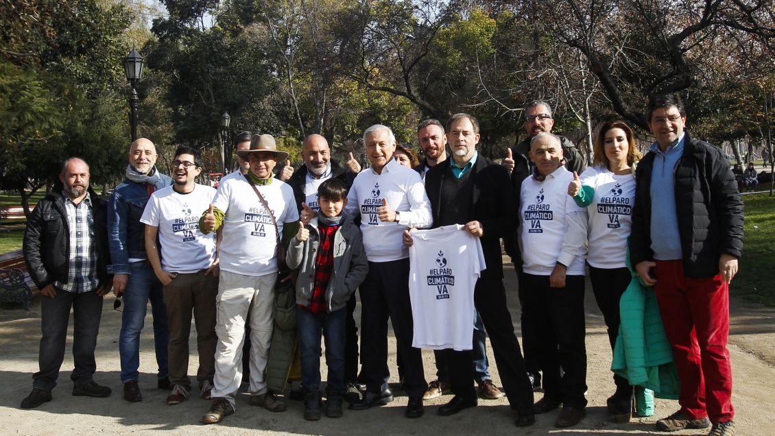 Llaman a Chile a sumarse al paro mundial contra el cambio climático convocado por Greta Thunberg