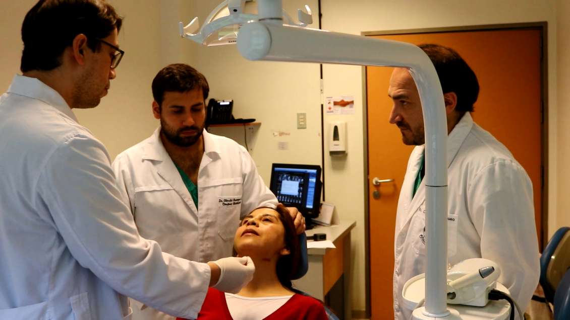 Hospital de Lautaro realizó primera cirugía maxilofacial con tecnología 3D