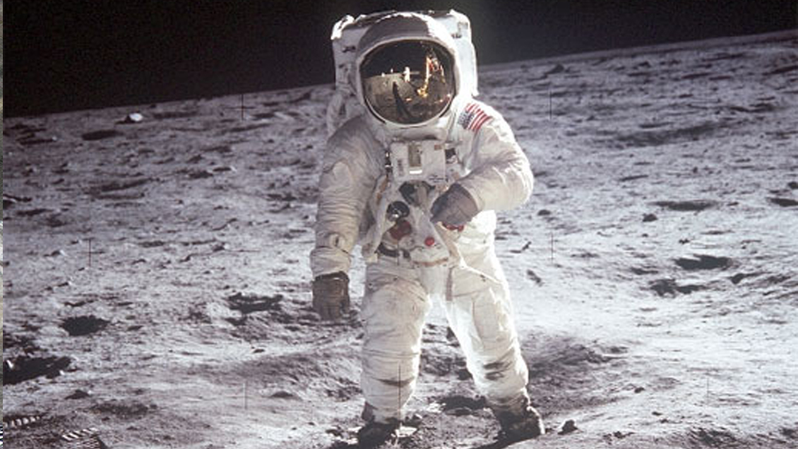 Los argumentos que desmontan las absurdas teorías conspirativas sobre la llegada a la Luna