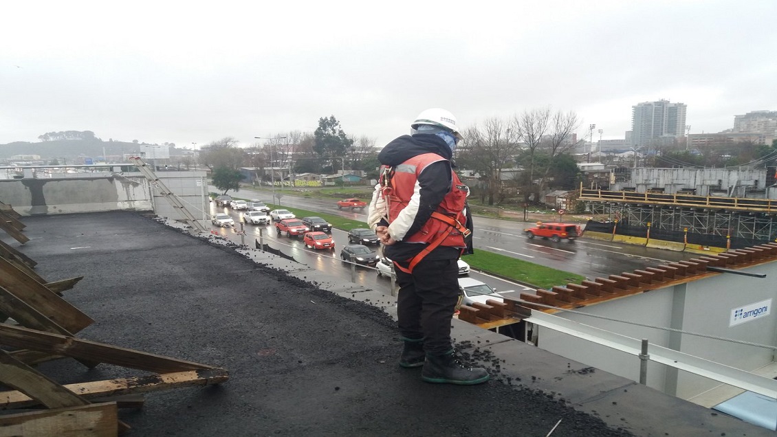Por vigas atrasadas, habrá nuevos cortes nocturnos en la costanera de Concepción