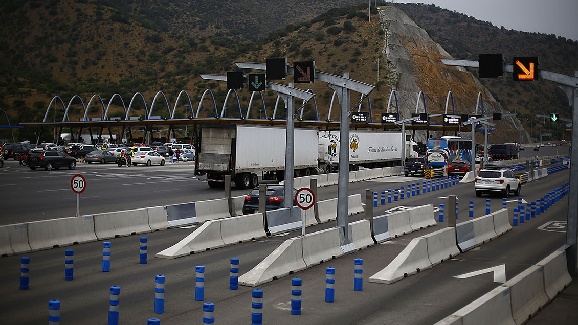 El regreso de vehículos a la capital tras el fin de semana interferiado