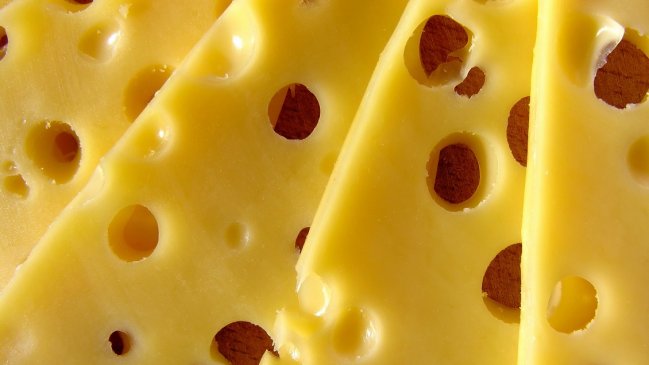 Venden en Chile queso que no lo es: Son sucedáneos que podrían ser dañinos para la salud