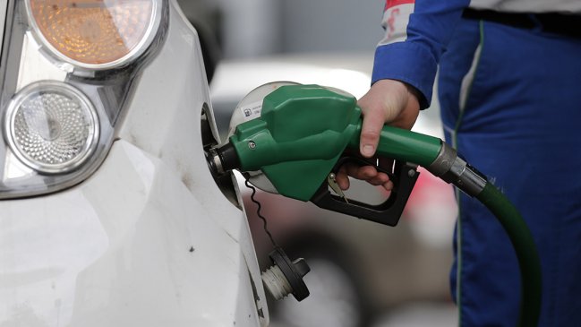 Todos los combustibles suben sus precios este jueves