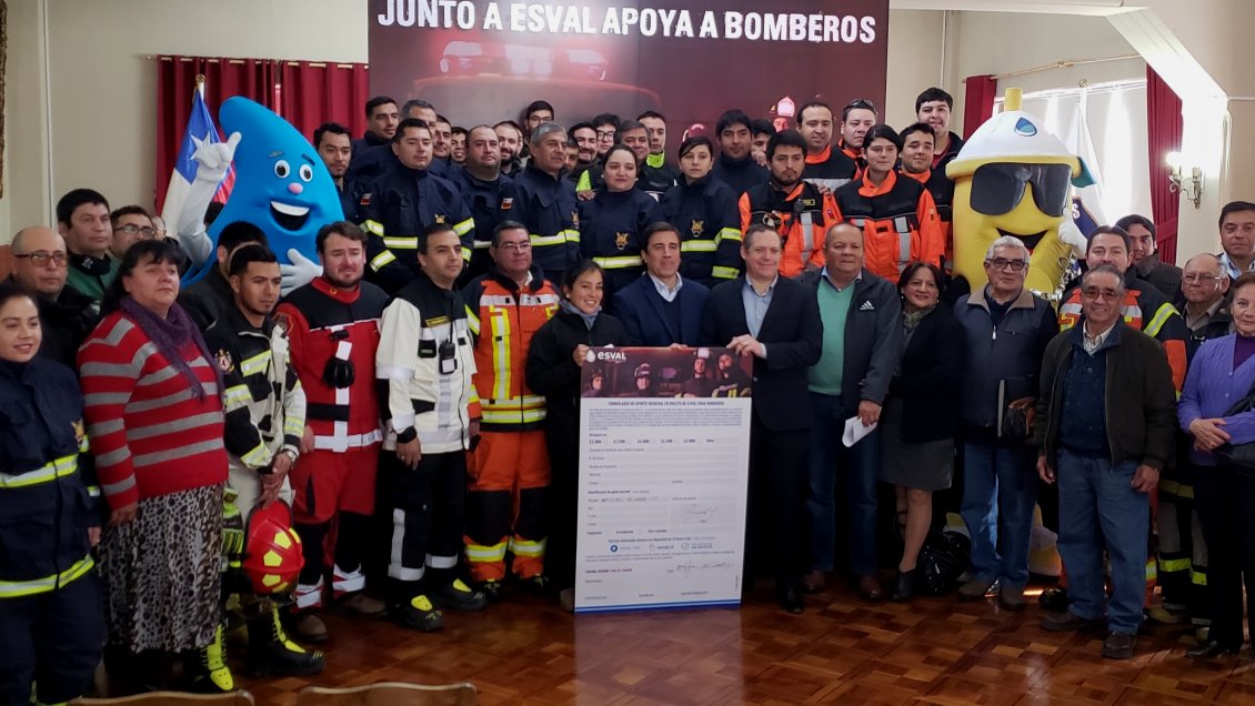 Vecinos de Los Andes y Calle Larga podrán ayudar a Bomberos mediante la cuenta del agua