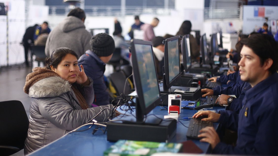 Gobierno amplió plazo para regularización extraordinaria de migrantes