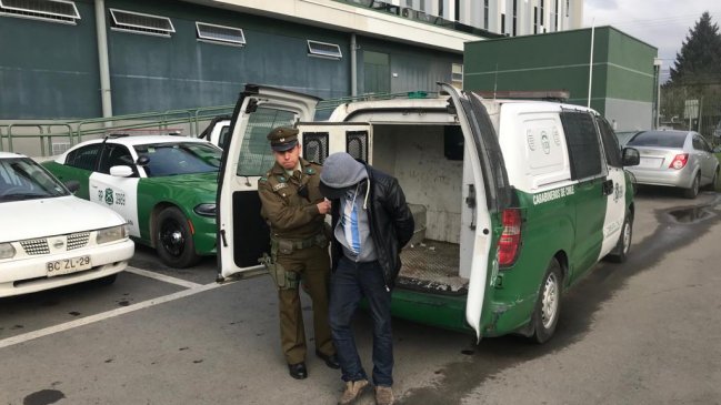 Chillán: Detienen a sujeto con 233 dosis de drogas tras control por consumo de alcohol callejero