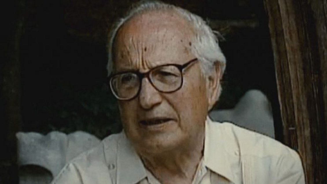 Mineduc tramita revocación del Premio Nacional de Educación a Hugo Montes