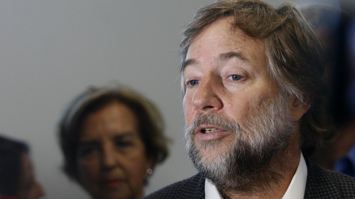 Ex ministro y crisis Osorno-Essal: 