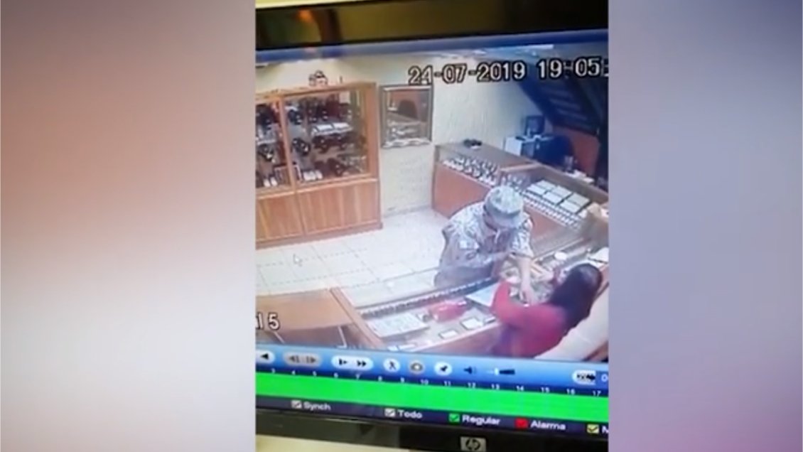 Conscripto que robó pulsera de oro quedó con arraigo nacional y fue dado de baja