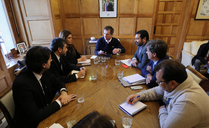 Autoridades de Arica presentaron a Gobierno informe con urgencias en materia migratoria