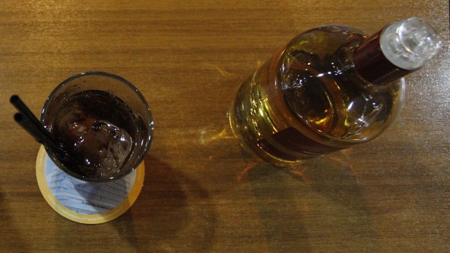 Chile y Perú siguen peleándose por el nombre del Pisco en India