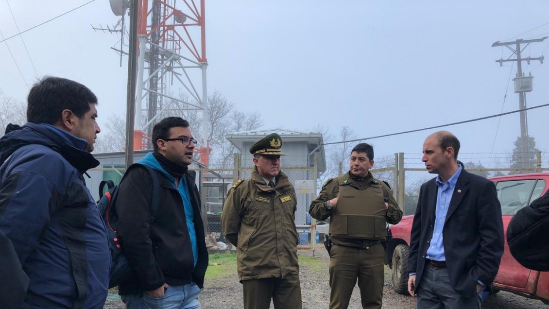 Desconocidos atacaron antenas de telecomunicaciones en el Cerro Cayumanqui de Quillón