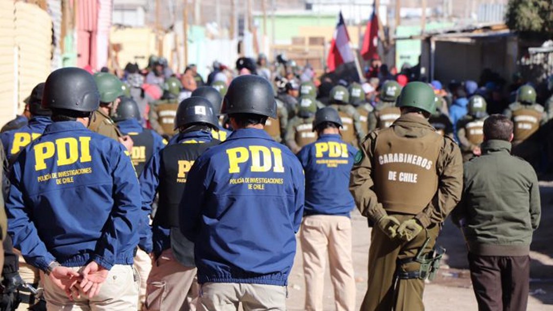 Iniciaron desalojo de 350 familias desde toma Frei Bonn en Calama