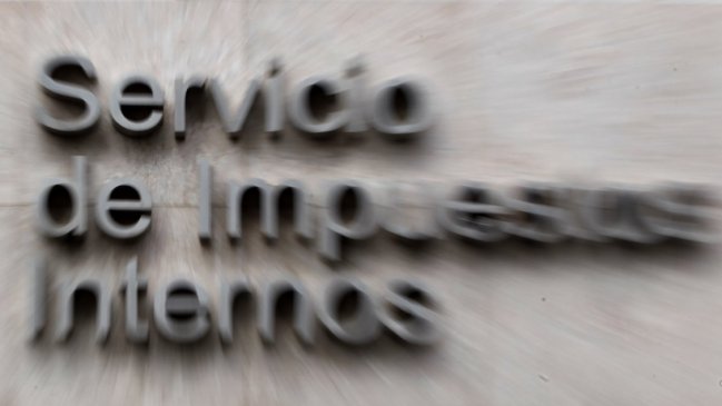 Experto por contribuciones: Legislación debe ser actualizada sino estamos condenados