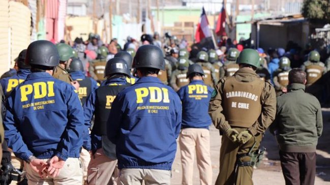 Iniciaron desalojo de 350 familias desde toma Frei Bonn en Calama