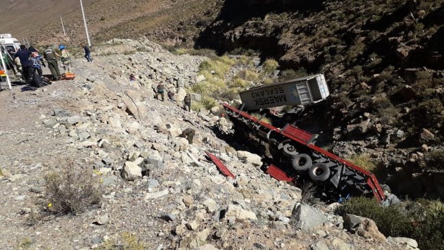 Hallan camión con droga y sus ocupantes fallecidos en ruta que une Huara con Colchane