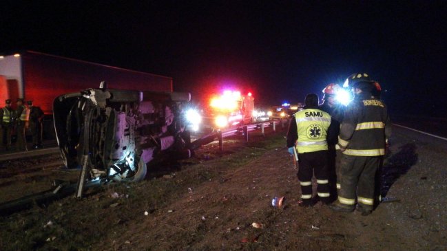 Graneros: Dos personas fallecidas deja accidente de tránsito en Ruta 5 Sur