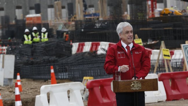 Presidente Piñera anunció construcción de hospital en Colina