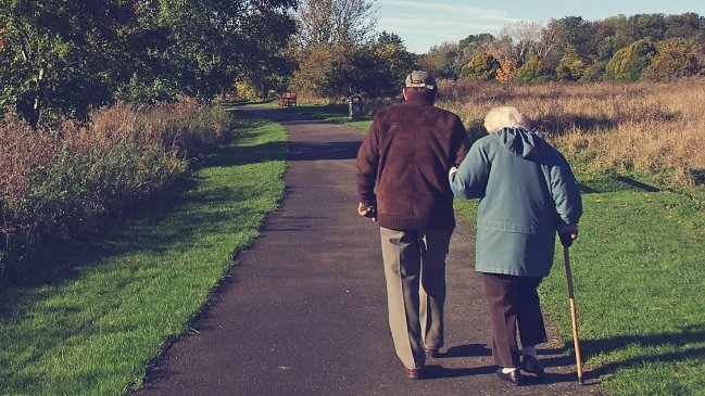 Hallan muerta a pareja de ancianos tras aparente suicidio: No podían pagar gastos médicos