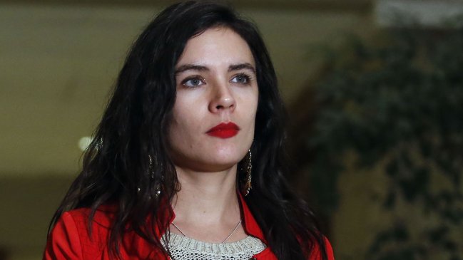 Camila Vallejo: El Gobierno está arrinconado en el debate por la jornada laboral