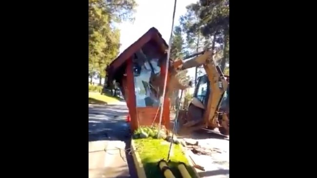 Propietarios de Pingueral anuncian acciones legales por destrucción de garita