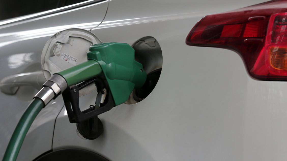 Bencinas registrarán variación mixta a partir de este jueves