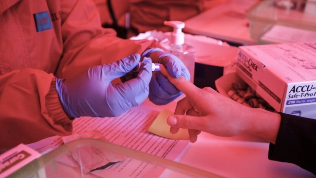 Campaña VIH/Sida del Minsal entregó sólo 35 mil tests rápidos y detectó 61 casos nuevos