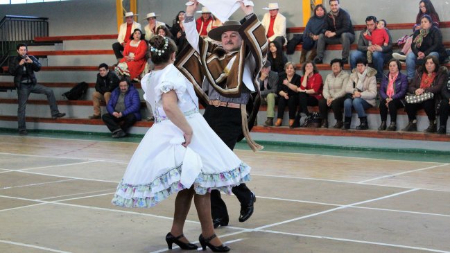 Punta Arenas: Definirán a los Campeones de Cueca del Adulto Mayor