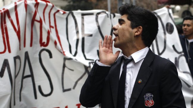 Instituto Nacional: Centro de Alumnos espera disculpas del alcalde Alessandri