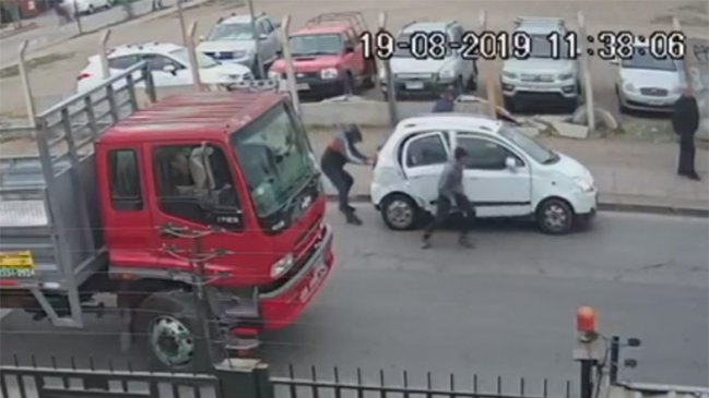 Hombre de 68 años en riesgo vital tras ser baleado en violento robo