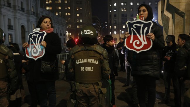 Alessandri descartó cierre del año escolar en el Instituto Nacional