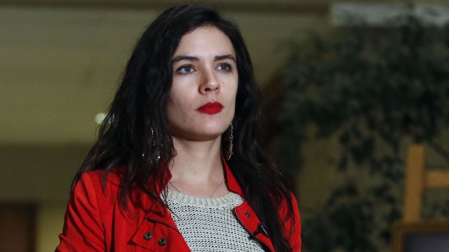 Cadem: Aprobación a Camila Vallejo tuvo un fuerte aumento en medio del debate por jornada laboral